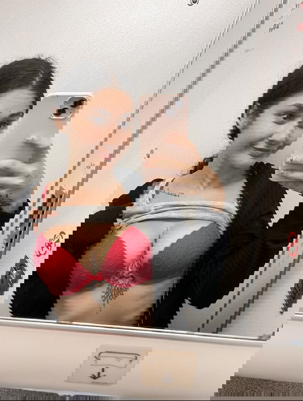 Risalove940, 21 years old from United States