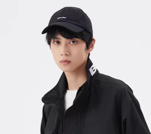 1211374192, 23 years old from Colombia