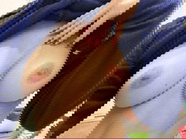 273eomds8c, 19 years old from United States