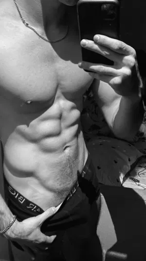 cox, 22 years old from Switzerland