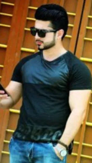 ad2023586's Profile Photo