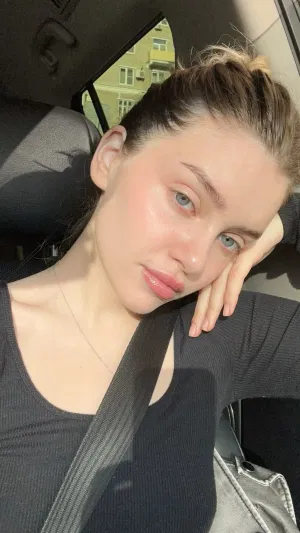 elisacastila's Profile Photo