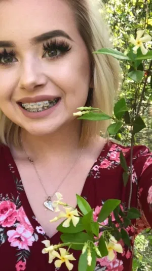 fimaqueen738, 19 years old from United States