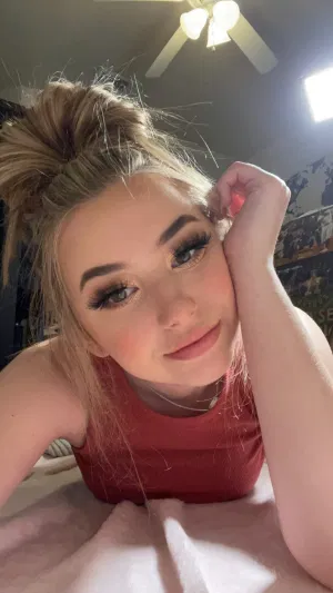 santaqueen748's Profile Photo