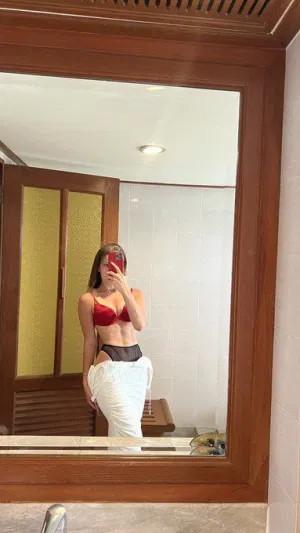 Olivax4's Profile Photo