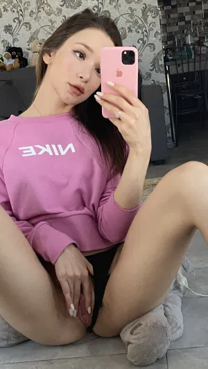 Olivaxv3, 19 years old from United States