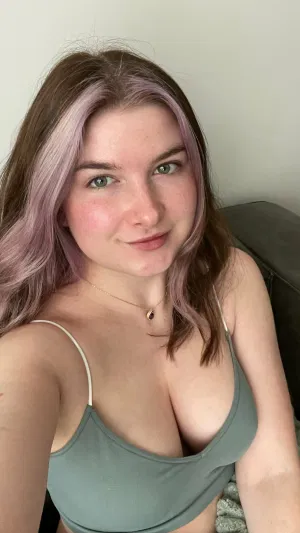 Sara655iu, 20 years old from New Zealand