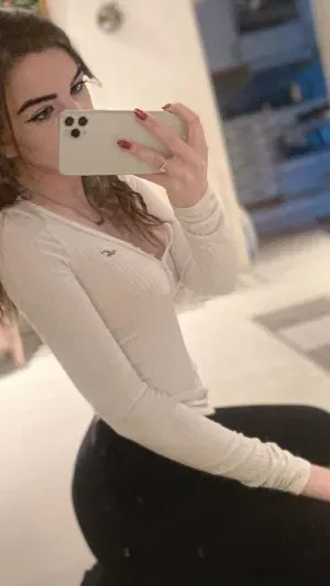 Rosequeen738, 19 years old from United States