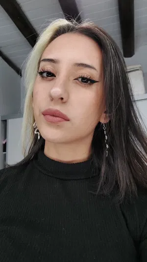 fuckalone838, 19 years old from United Kingdom