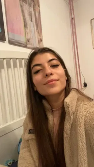 fariyaqueen838, 19 years old from United States