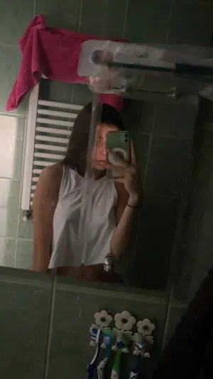 xiya768, 19 years old from Australia