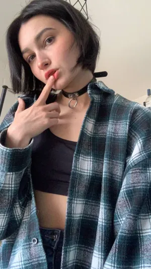 Queennina838, 19 years old from United States