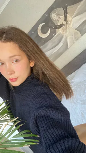 Elliex6, 18 years old from United States