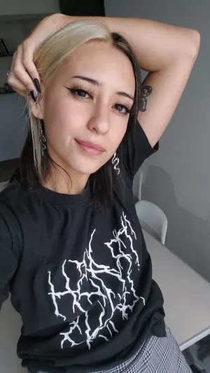 camhorny685, 19 years old from Germany