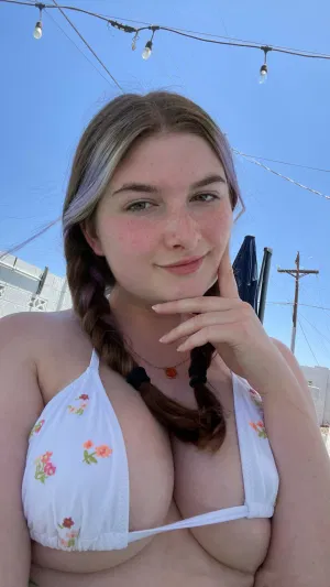 availablex939, 19 years old from Australia