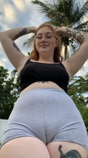 Sexting_nudes, 24 years old from Canada