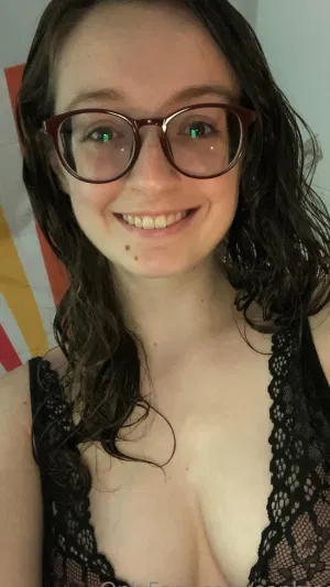 Sarahh776, 20 years old from United States