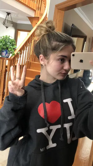 Sandra_0011, 27 years old from United States