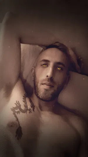 Hungdaddy86, 38 years old from United Kingdom