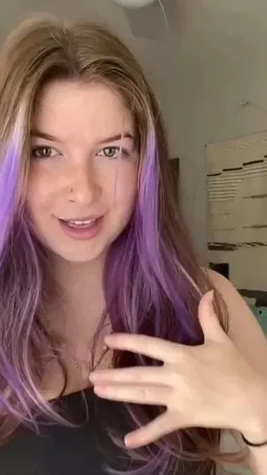 Hornypussyx688, 19 years old from United States