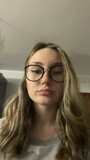 Stella558388, 25 years old from United States