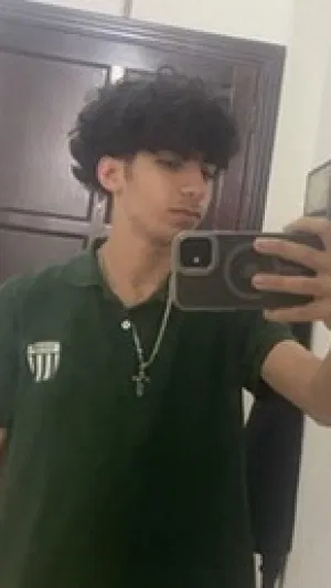 Charbel, 18 years old from Lebanon