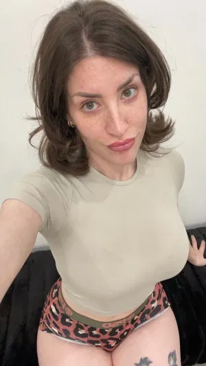 NatashaAdam6367282, 25 years old from United States