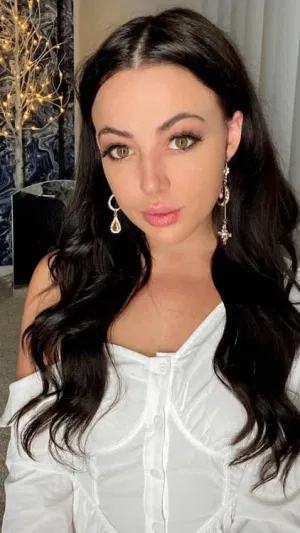 Amelia68, 25 years old from United States