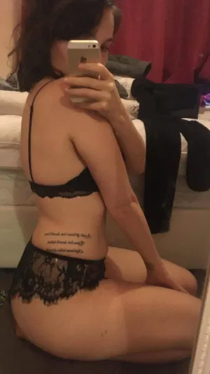 miaprincess19, 19 years old from United States