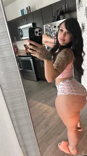 Vicky1's Profile Photo