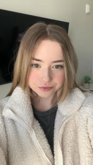 Tina35226, 27 years old from United States