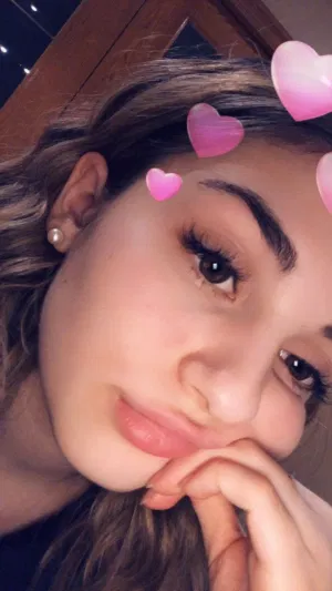 yirene6811, 19 years old from United States