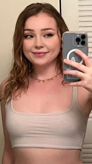 Marryui090, 23 years old from United States