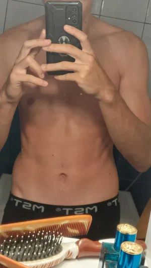 attila_331, 19 years old from Hungary