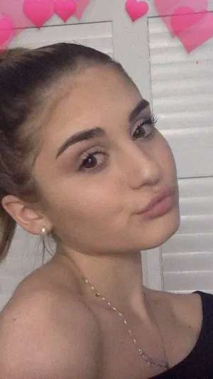 Sexyufkciicci336634464356, 21 years old from United States