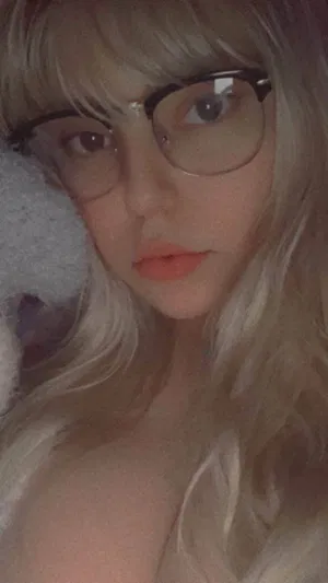 Lovecandy77's Profile Photo