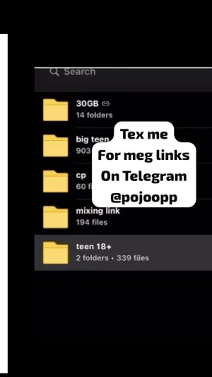 Ceeweebee, 18 years old from Mauritius