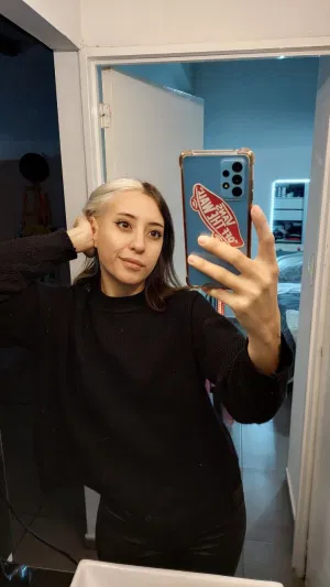 linamonix882, 19 years old from United States