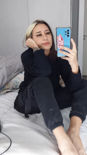 nekedgirl838, 19 years old from United States