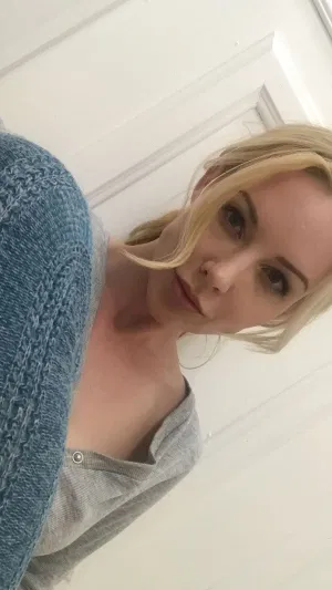 Hansikalisa899, 22 years old from United States