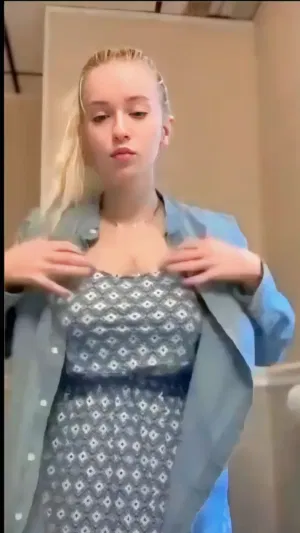 Saragreen123, 22 years old from Italy