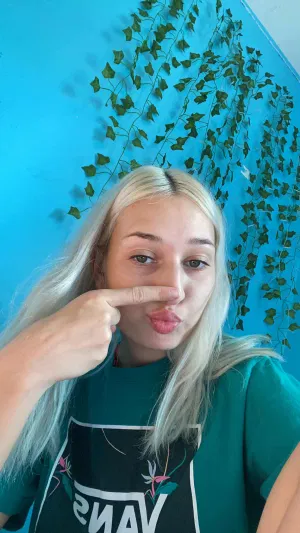 Exvcy123, 23 years old from United States