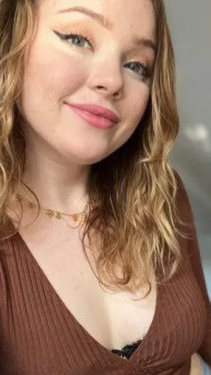 Marry118, 22 years old from France