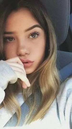 Ovlia739's Profile Photo