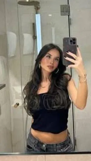 Lily12, 22 years old from United States