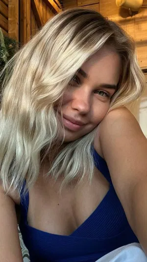 Vanessa, 20 years old from United Kingdom
