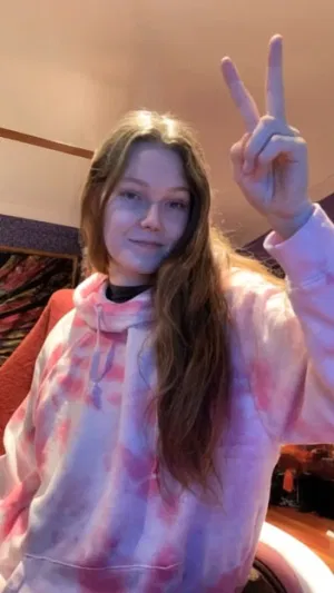 Wac123, 21 years old from United States