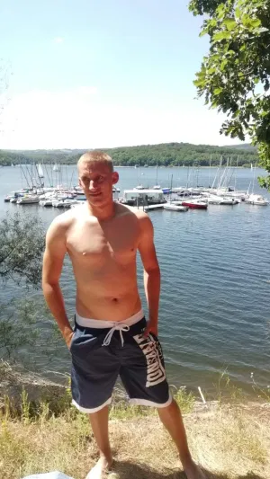 uffbatsch, 42 years old from Germany