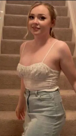 Marry163, 22 years old from Australia