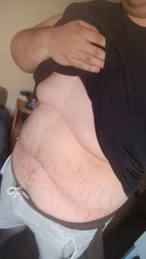 Chubby for fit guy, 22 years old from Hungary